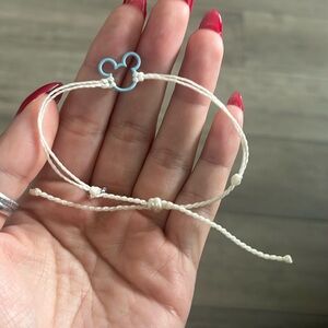 Pura Vida White Disney Bracelet w Blue Mickey